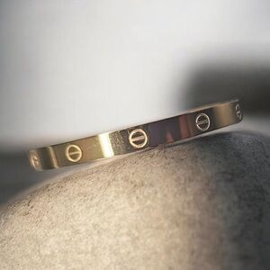 Gold Screw-Accent Bangle Bracelet